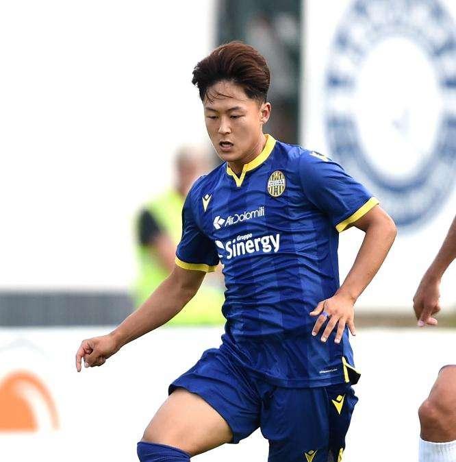 TMW - Hellas, può partire il sudcoreano Lee: sondaggio del Sint-Truiden
