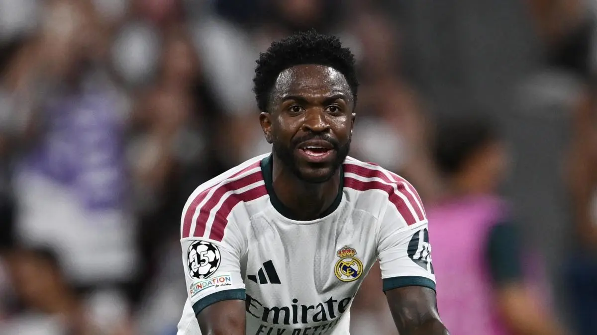 Comienzan a cuestionar el puesto de Vinicius Jr en el Real Madrid