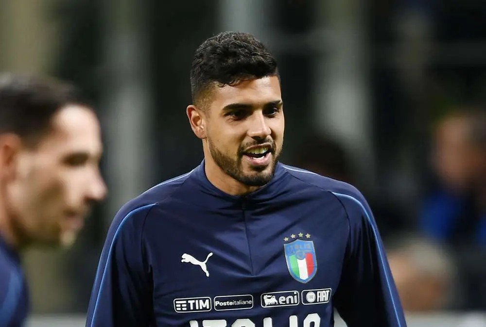 Napoli, intento por Emerson Palmieri