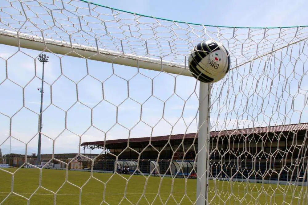 Colombia, La Equidad y Once Caldas vencen como visitantes