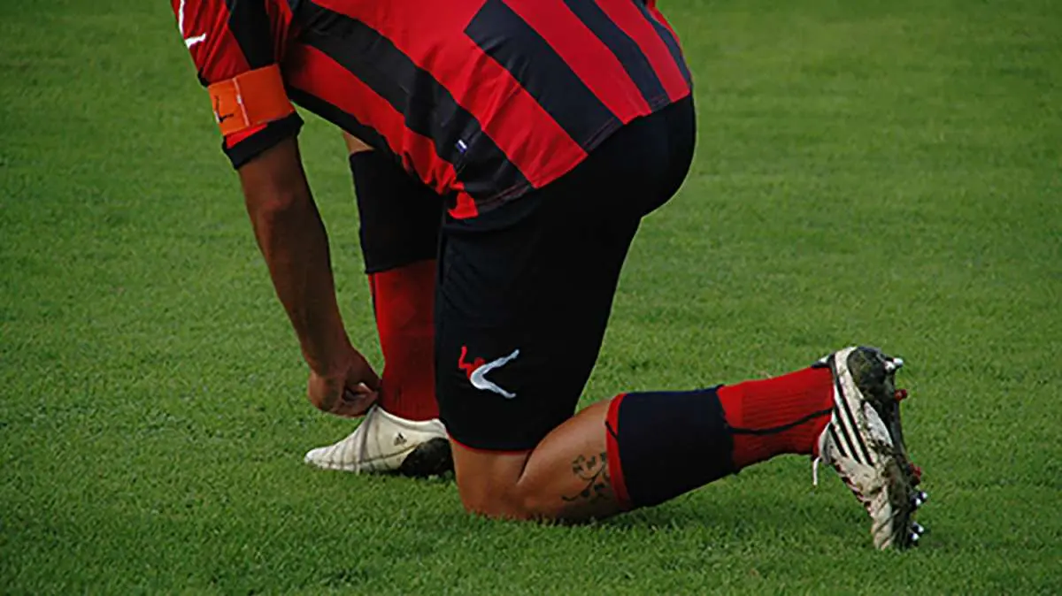 OFICIAL: Bournemouth renueva Marcus Tavernier