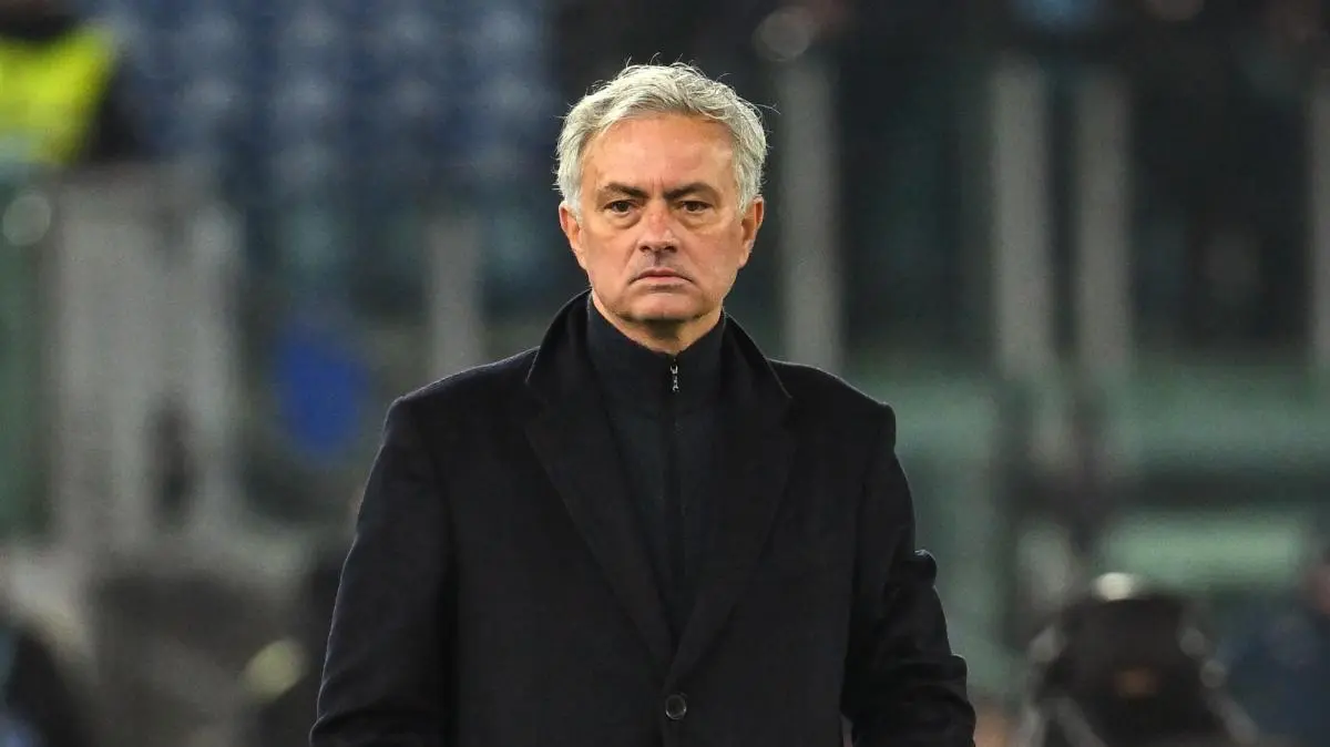 Mourinho pide al Real Madrid que no venda a ninguna de sus estrellas