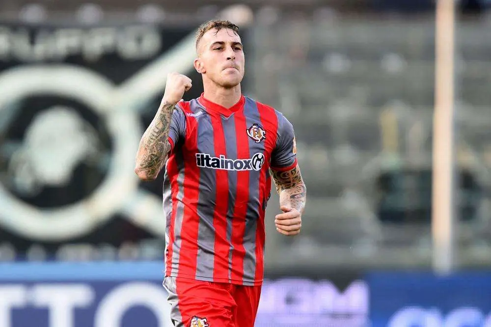 Cremonese, differenziato per tre