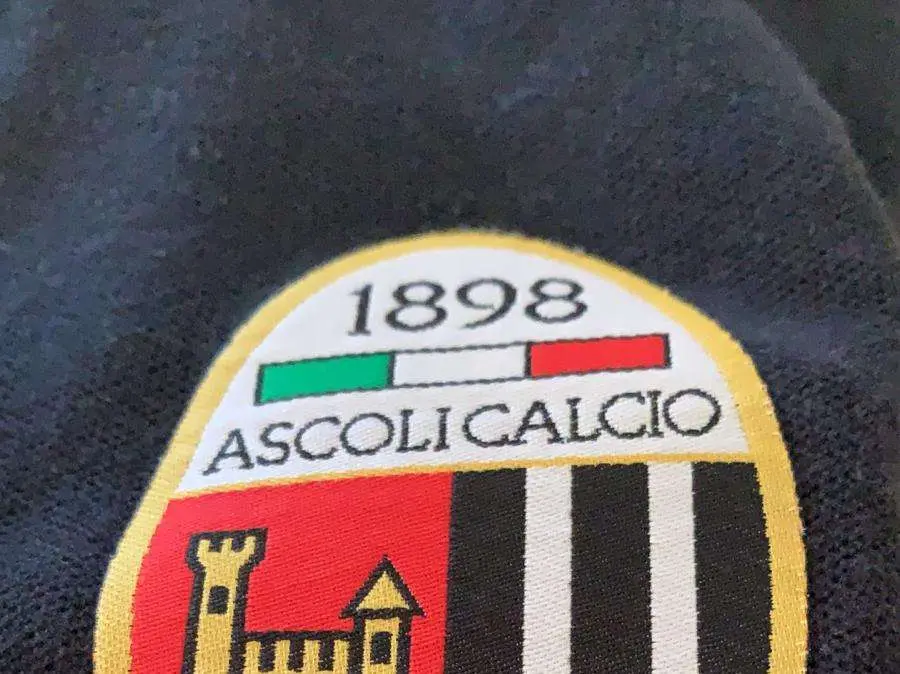 Ascoli, sette tesserati positivi al Covid