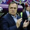 Curaçao, la commozione di Advocaat: il ct in lacrime prima del match con la Germania...