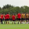Milan, allenamento a porte aperte per i rossoneri: Cardinale ripartito in elicottero...