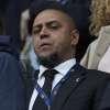 "Non ho avuto un infarto". Roberto Carlos fa chiarezza dopo l'intervento al cuore...