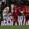 Capolavoro di Hermoso e la Roma riprende l'Atalanta: all'Olimpico è 1-1 all'intervallo...