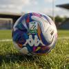 Ecco il nuovo Kombat Ball Kappa: svelato il pallone ufficiale della Serie B 2026-2027...