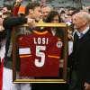 A Roma l'ultimo addio a Losi, leggenda giallorossa: centinaia di persone al funerale...