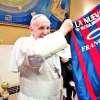 Morte Papa Francesco, il San Lorenzo in campo con la maglia: "Insieme per l'eternità"...