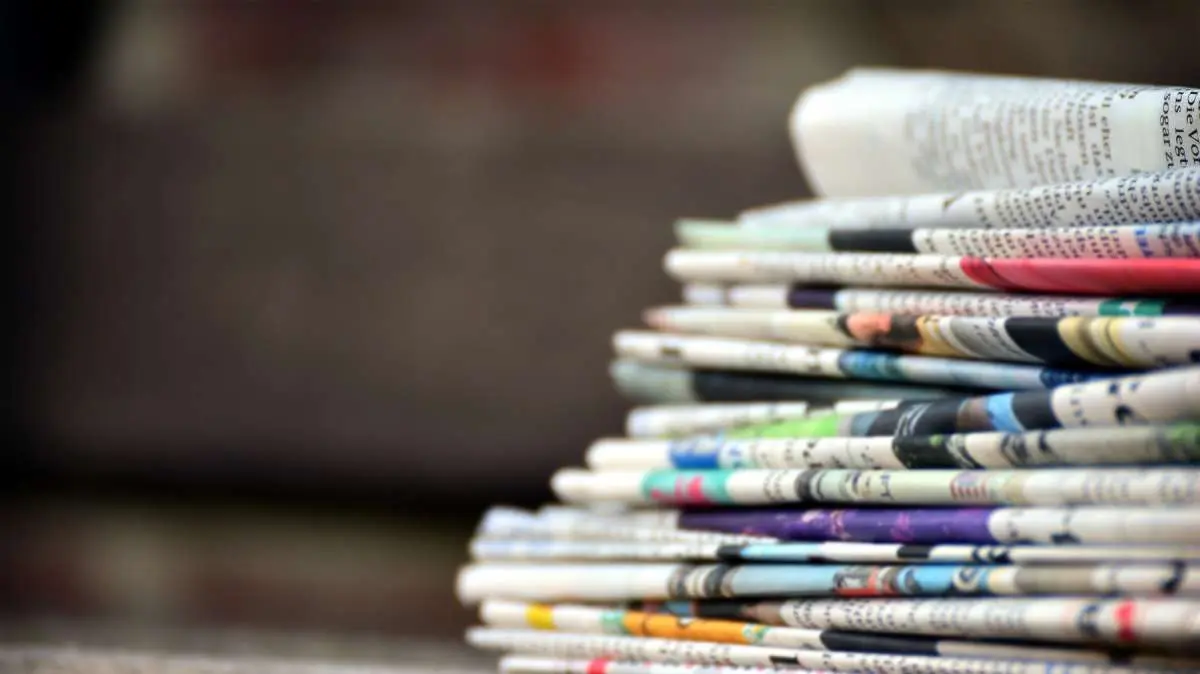 Le prime pagine dei quotidiani italiani e stranieri di oggi, venerdì 31 luglio