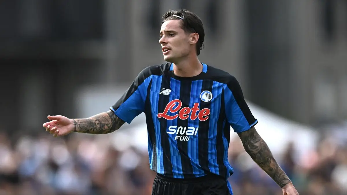 Milan, nuove idee per le fasce: piacciono Zalewski, Tavares e Dodo