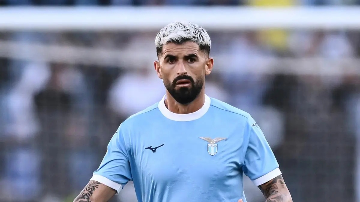 Lecce, per la difesa uno svincolato di lusso: idea Hysaj, dopo l'addio alla Lazio