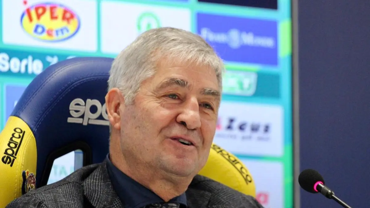 Frosinone, Angelozzi: "Soulè resta fino a giugno, trattiamo Ghedjemis e ci piace Zerbin"