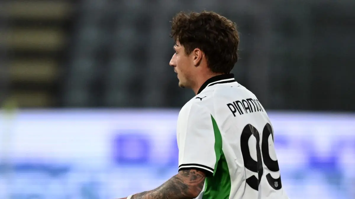 Le prime parole di Pinamonti: "Sono felicissimo di essere qui, forza Lazio!"