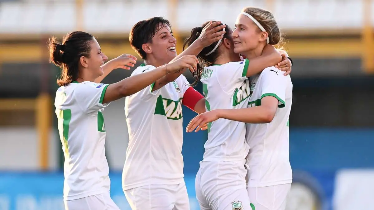 Serie A femminile, riparte il campionato: Milan e Juve in trasferta. Il Sassuolo va a Firenze