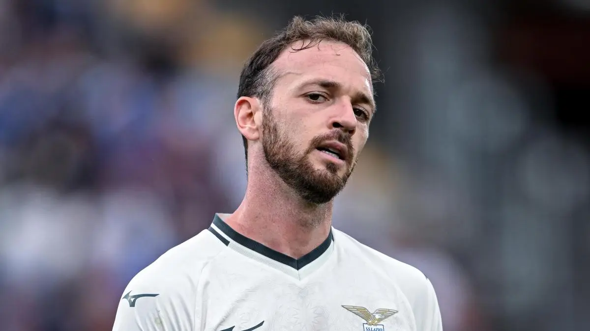 Lazio, Lazzari titolare contro l’Ascoli. Ma il futuro resta in bilico