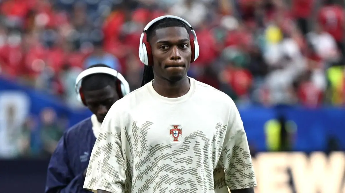 Leao, addio Milan per la Turchia. Pinamonti-Lazio, manca l'annuncio: le top news delle 22