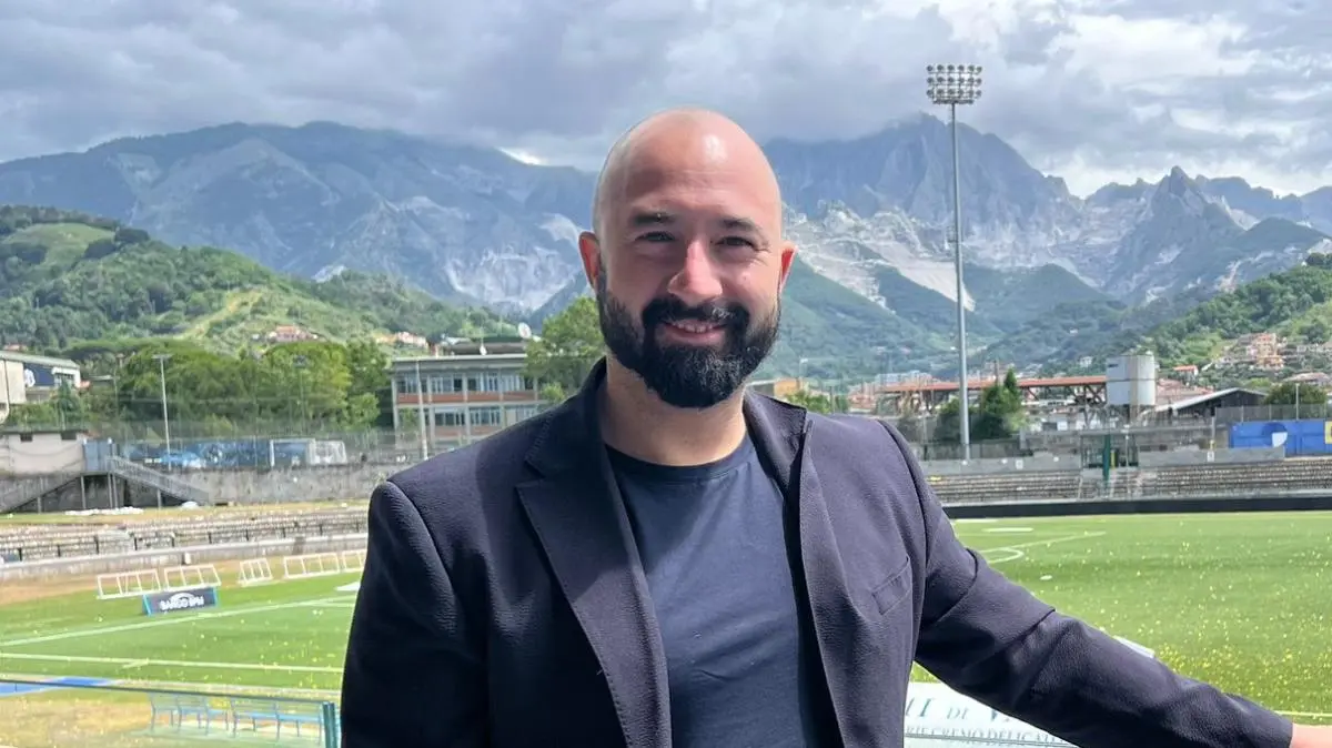 Questo Como non ha limiti: una goduria per chi ama il calcio. Mercato da super big, Fabregas ha creato qualcosa di magico. Tutti allievi di un club che potrebbe insegnare tanto a tutto il mondo del pallone