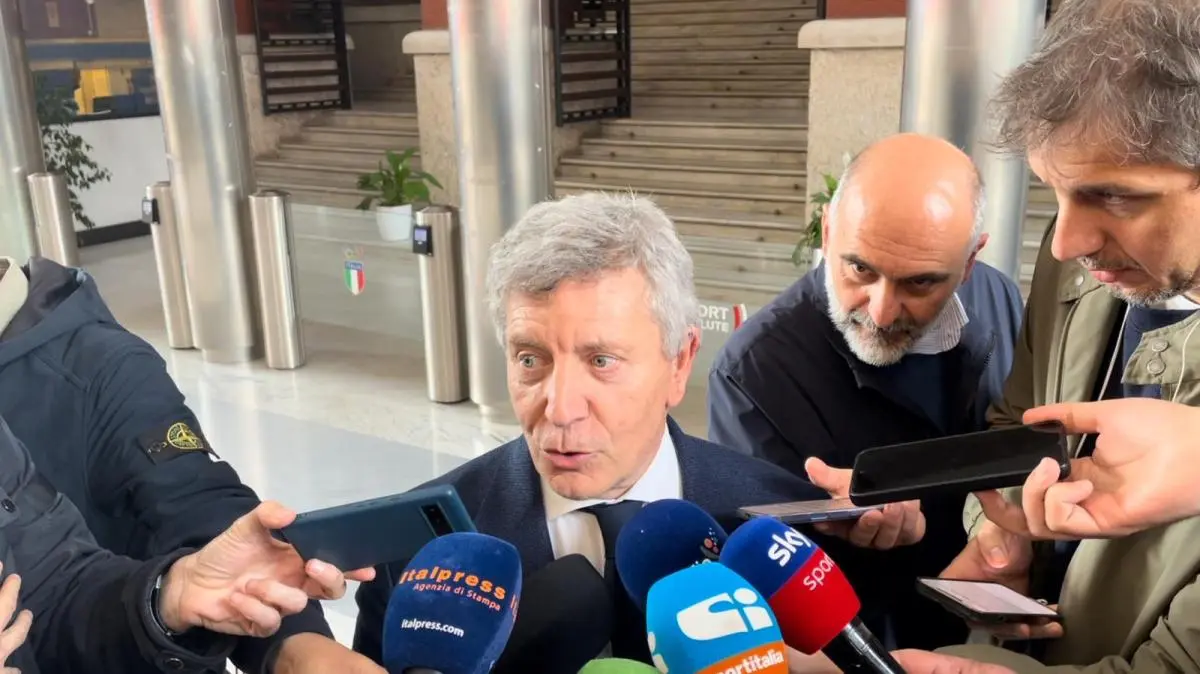 Simonelli: "Orsato ci ha spiegato che il VAR deve intervenire quando l'arbitro non vede"