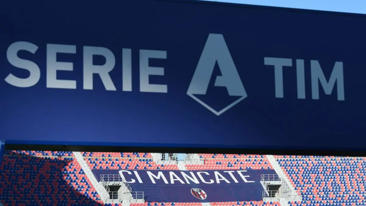 Serie A, Torino-Fiorentina lunedì. Cambiano date e orari di Cagliari-Bologna e Bologna-Napoli