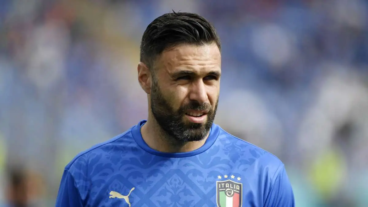 Genoa, per la porta l'obiettivo principale è ora Sirigu. Più indietro Sepe e Perin