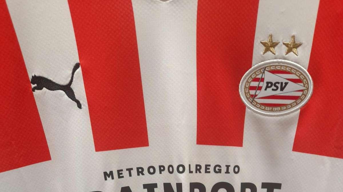 Il giovane portiere del PSV, Schiks, in cerca di spazio: rinnova e va in prestito, i dettagli