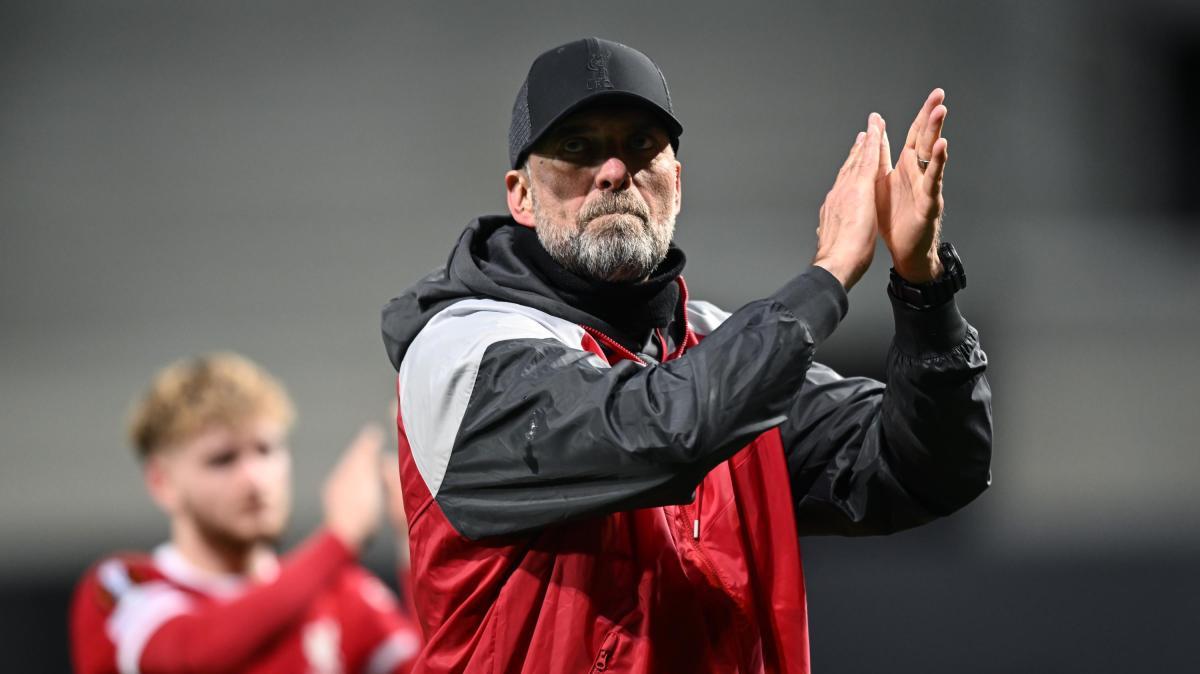 Altre critiche all'hydration break, Klopp: "Per bere non serve tutto quel tempo. Ma li trovo utili"