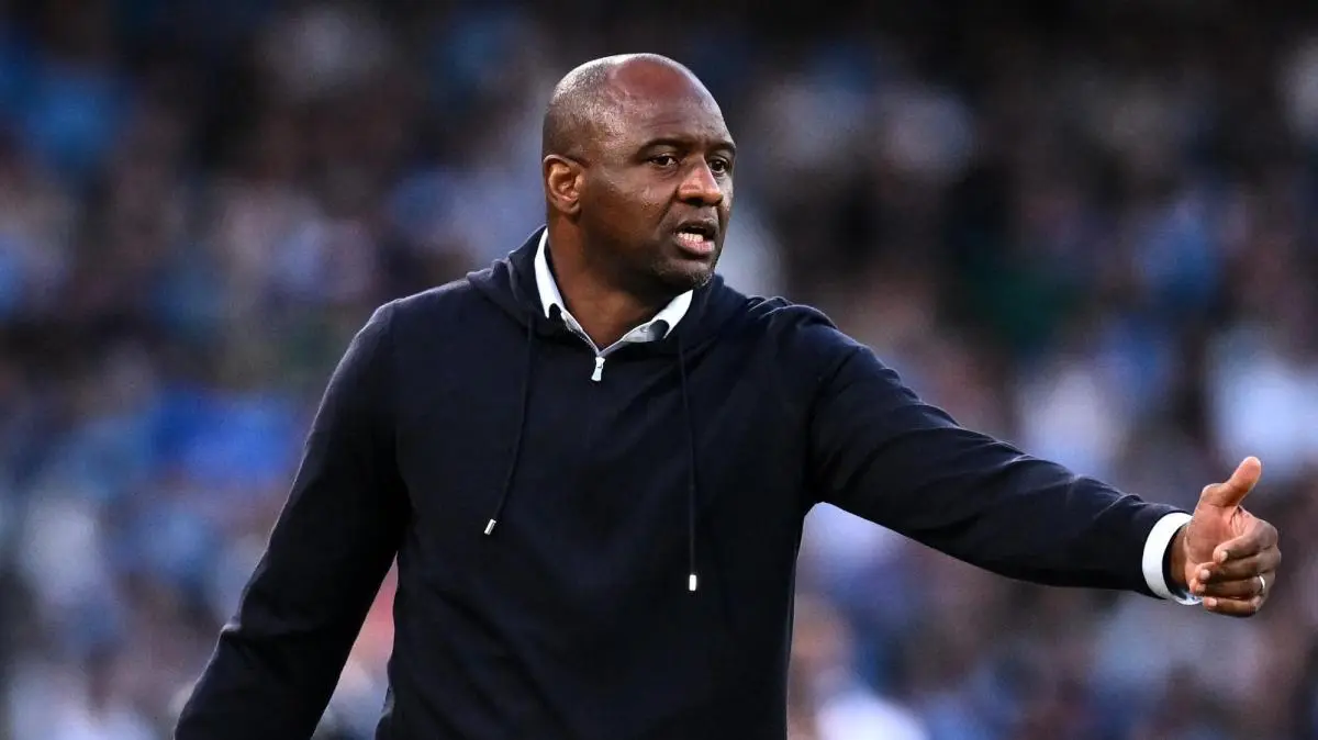 Vieira e l'esperienza allo Strasburgo: "Complicata, tutte le decisioni venivano prese a Londra"