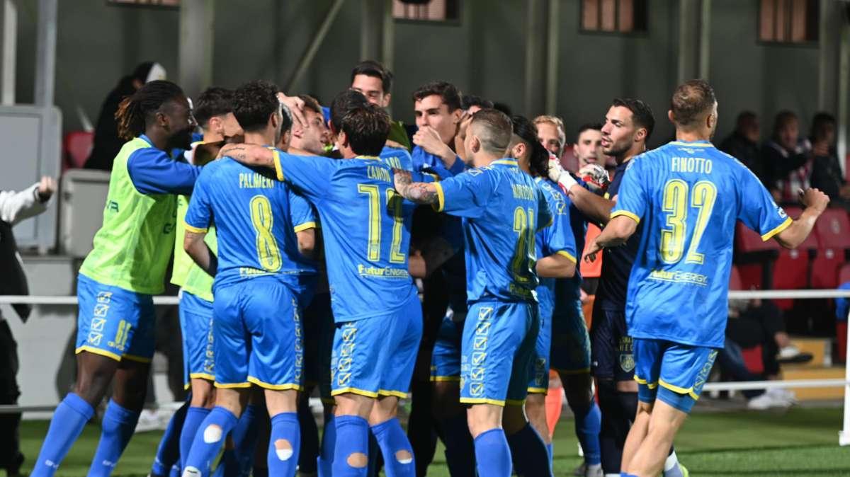 Immagine news Serie B n.1