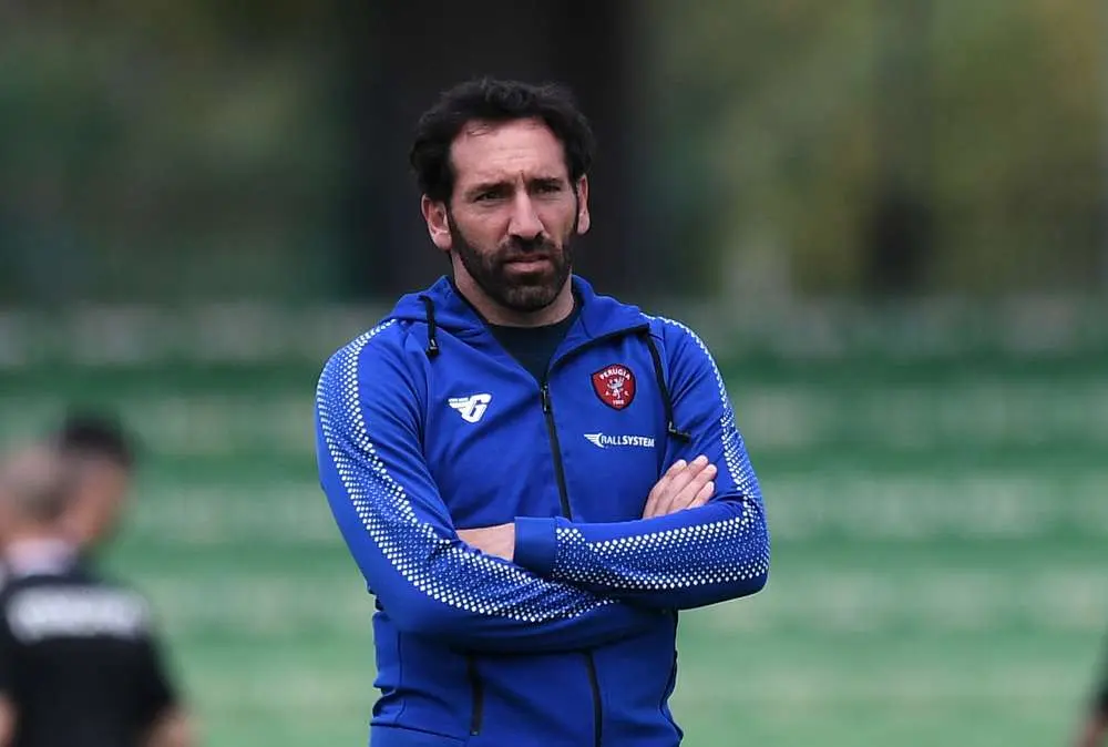 Valzer di panchine in Serie B: chi arriva e chi va. Le aperture dei quotidiani sportivi