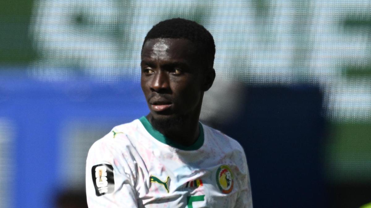 Il Senegal parte forte e l'Iraq si ritrova subito in dieci: Diarra firma l'1-0 all'intervallo