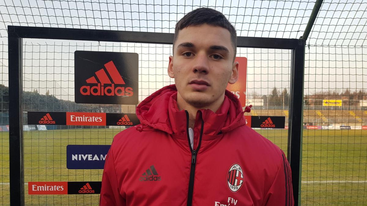 Niente Torres per Ismet Sinani. L'attaccante andrà a giovare nella Serie A rumena