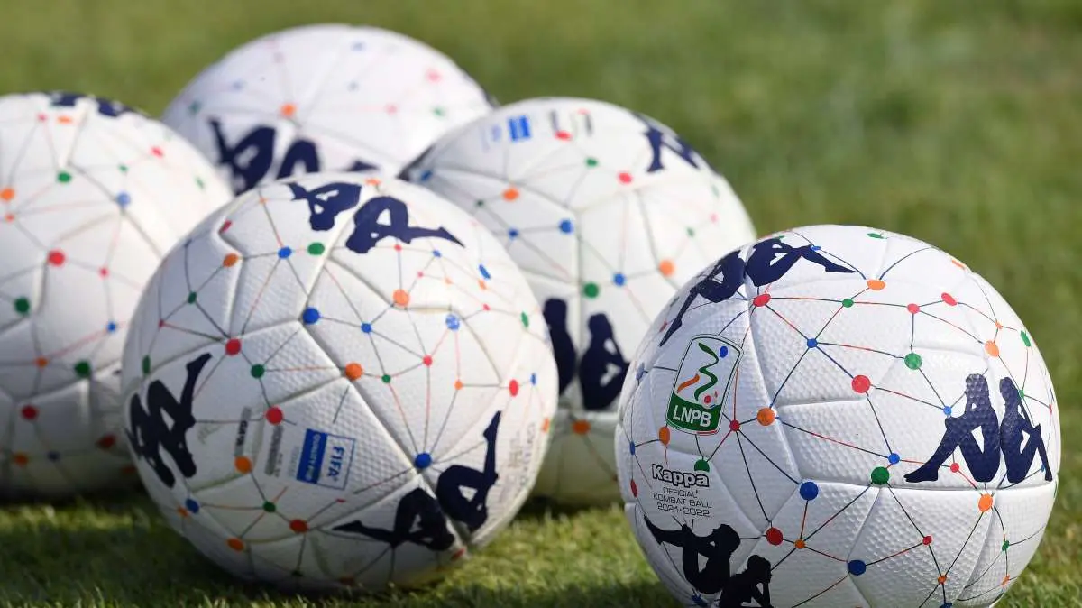 Serie B, la classifica aggiornata: occasione sprecata per il Benevento. Lecce quinto