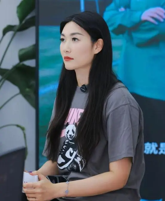 Una cinese per il centrocampo della Ternana Women: ha firmato Lina Yang