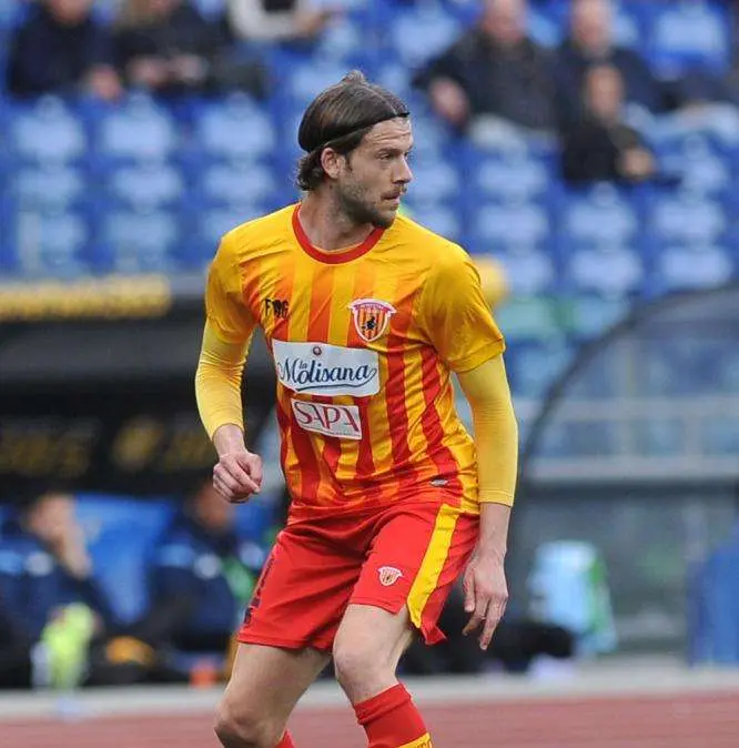 TMW - Benevento, Costa finisce nel mirino di Spezia e Bari