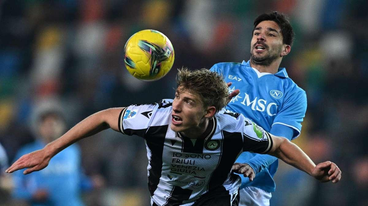Pronostico Napoli-Udinese, gli azzurri cercano la vittoria per allungare in vetta: le quote