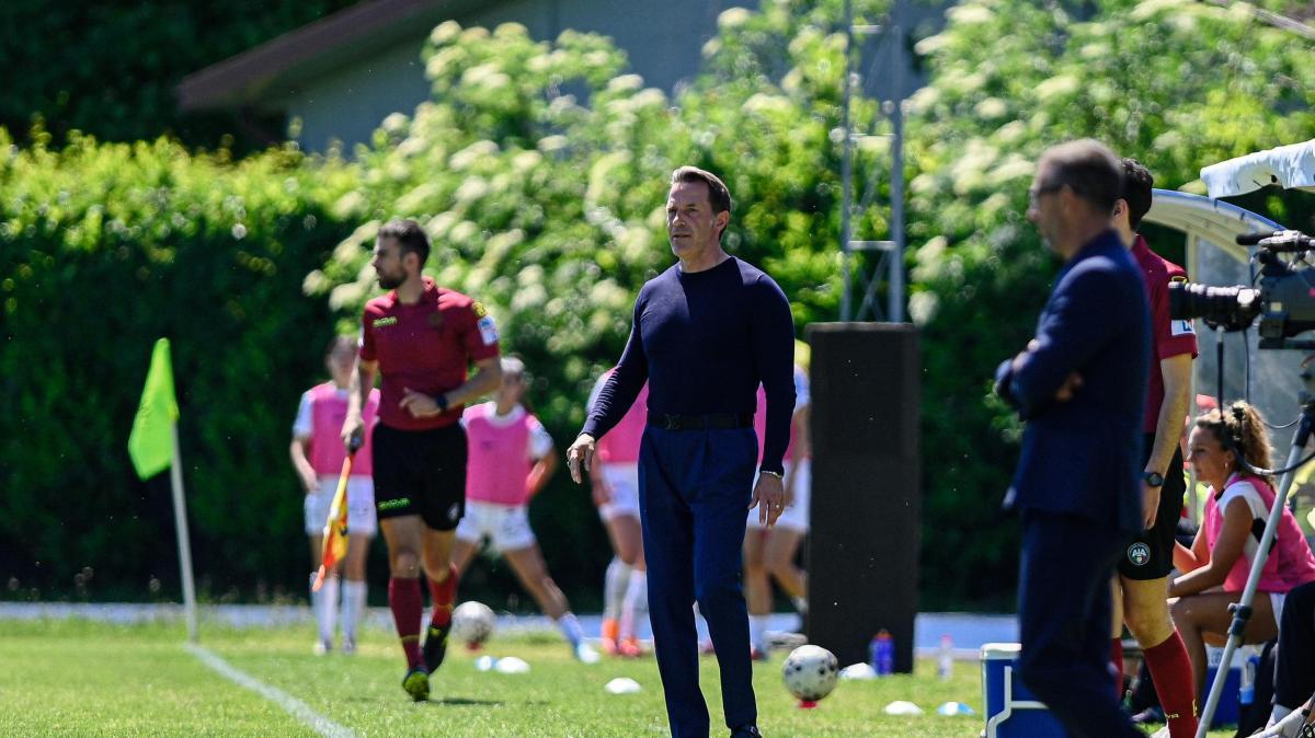 Immagine news Calcio femminile n.1
