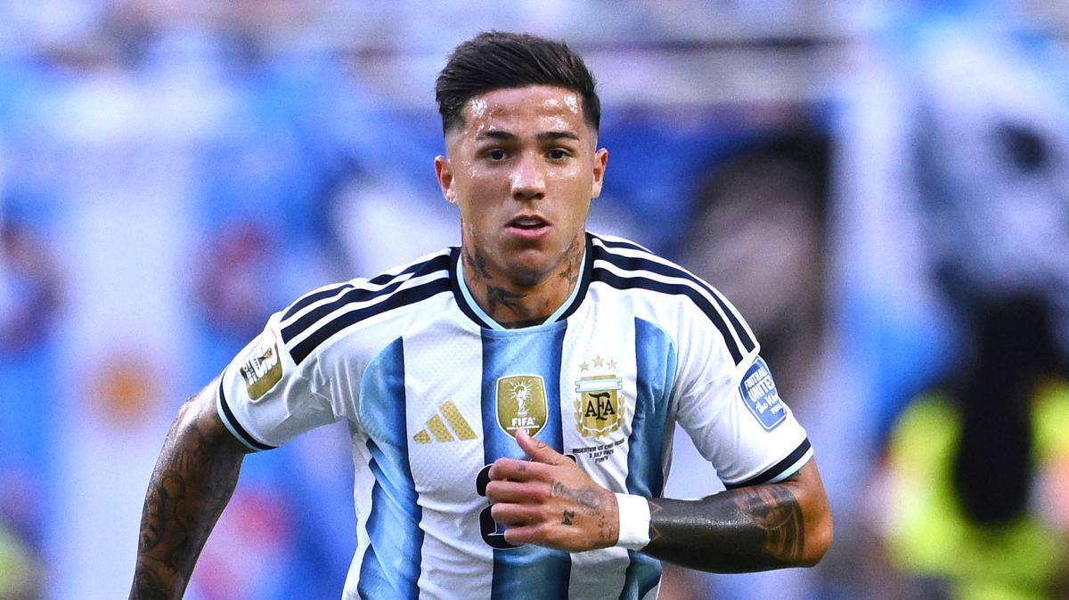 Enzo Fernandez nella storia del Mondiale: il suo è il tremillesimo gol della competizione