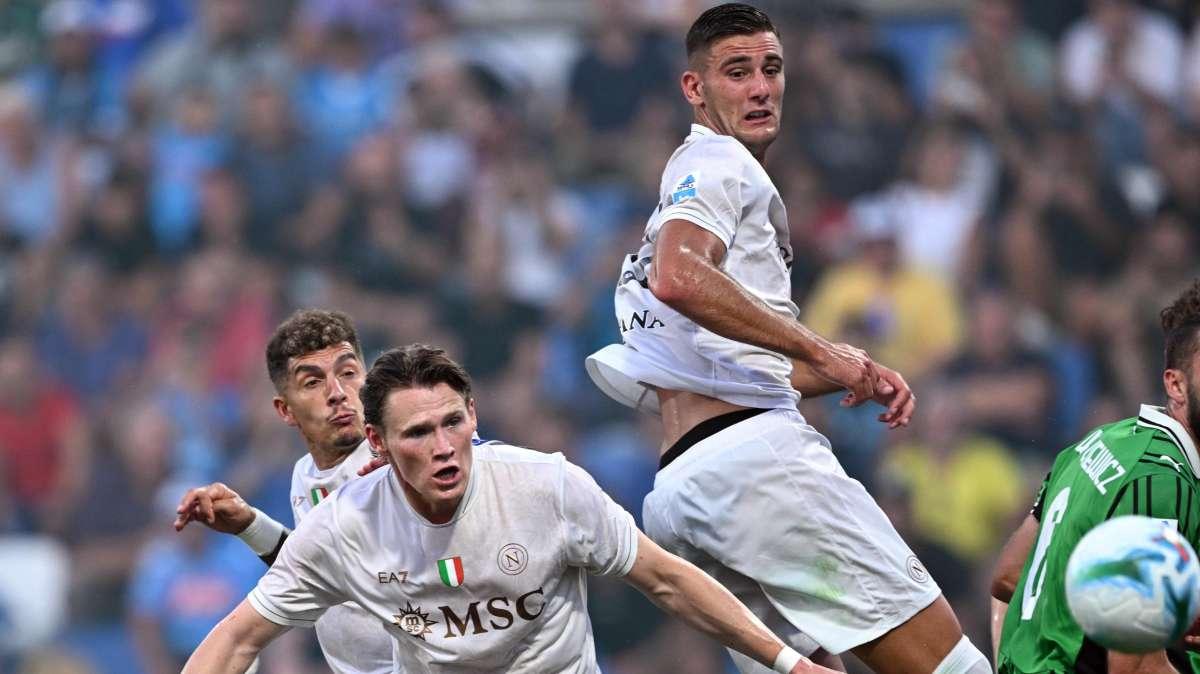 Pronostico Napoli-Cagliari, al Maradona si rivede la sfida Scudetto
