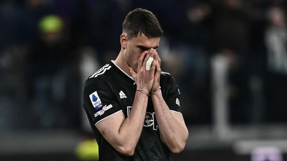 TOP NEWS ore 13 - Juve, Vlahovic via senza coppe? Caos scambio Spinazzola-Pellegrini
