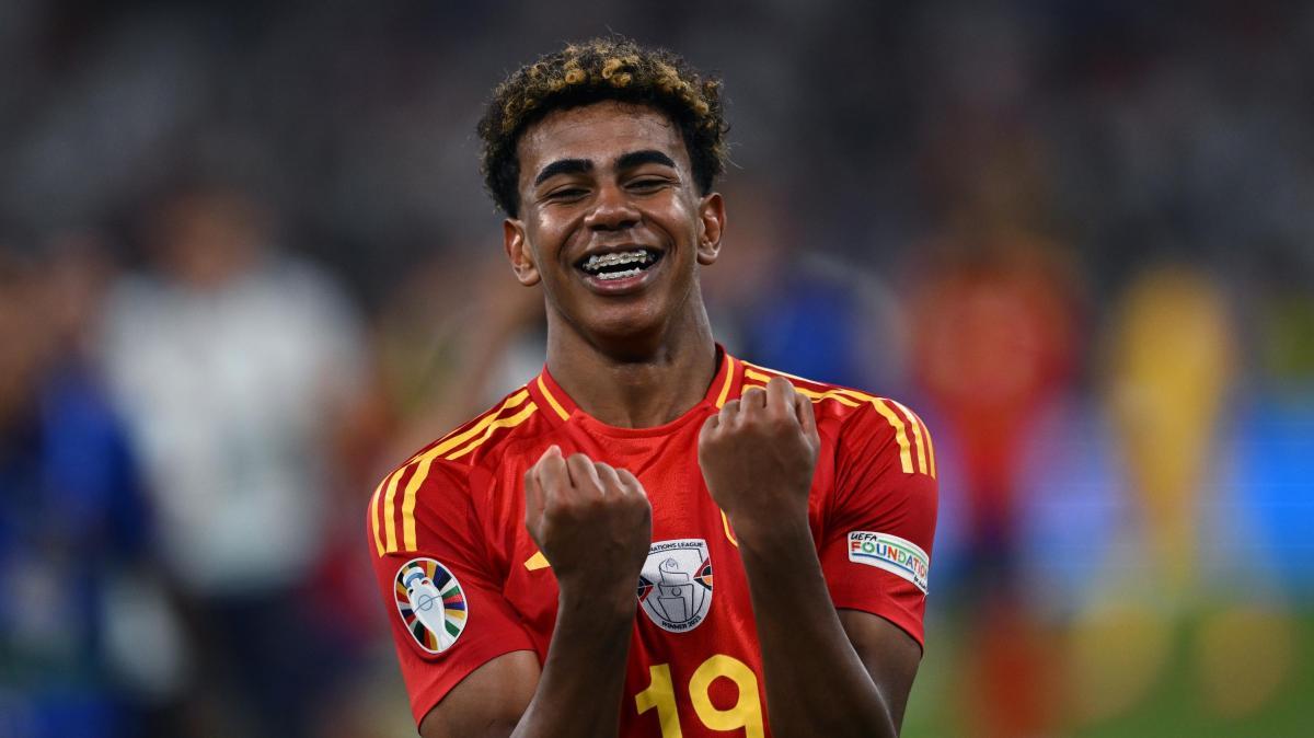 Spagna-Arabia Saudita, le formazioni ufficiali: Yamal torna titolare! Out Fabian