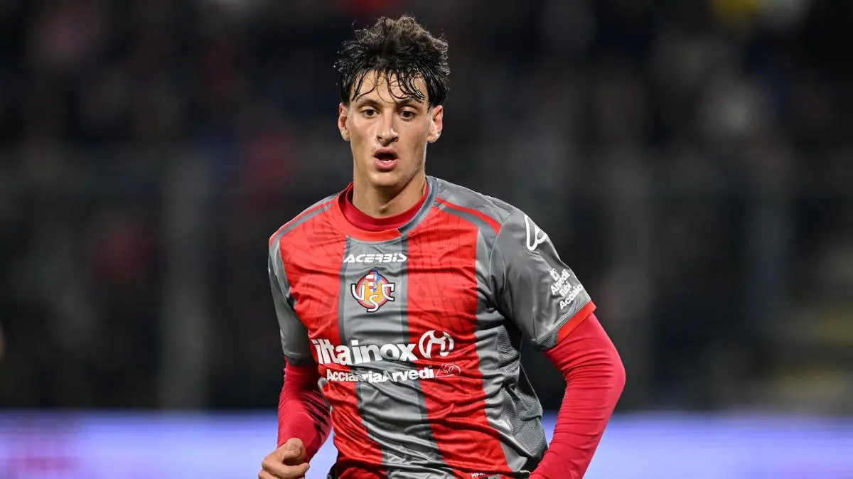 Floriani Mussolini saluta la Cremonese: “L’esordio in Serie A resterà indimenticabile”