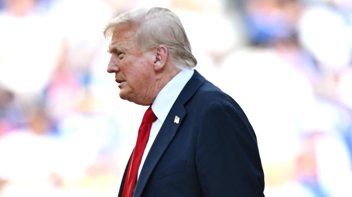 "Ha un passato sospetto": il motivo delle parole di Trump contro l'arbitro Claus