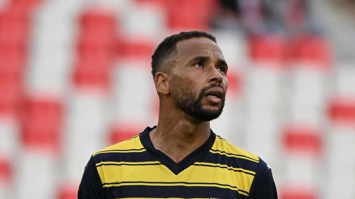 Non c'è solo il Modena su Hernani: anche il Palermo punta il brasiliano. Su volere di Inzaghi