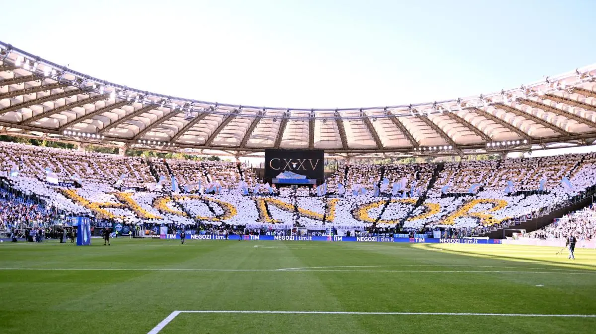 Lazio, per la difesa spunta il nome Hautekiet dello Standard Liegi: si lavora per il prestito