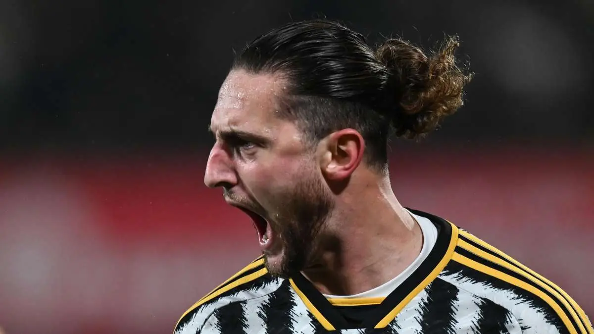 Serie A, la classifica aggiornata: aspettando l'Inter, la Juventus è da sola al comando