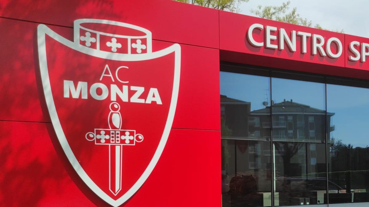 Si chiude definitivamente l'era Fininvest al Monza. Cedute le quote residue del club