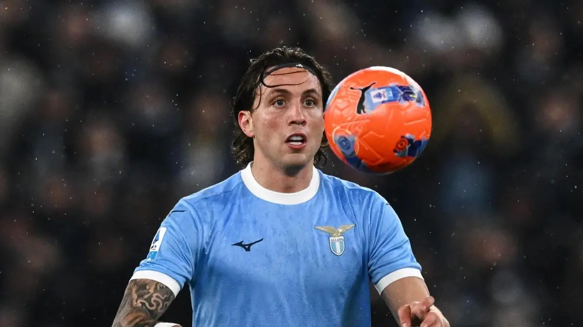 Lazio, due slot da Serie A liberi: possibile reintegro di Patric. Pellegrini partirà